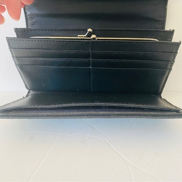 Wallet grey large card holder change purse great condition snap closure - Picture 5 of 12